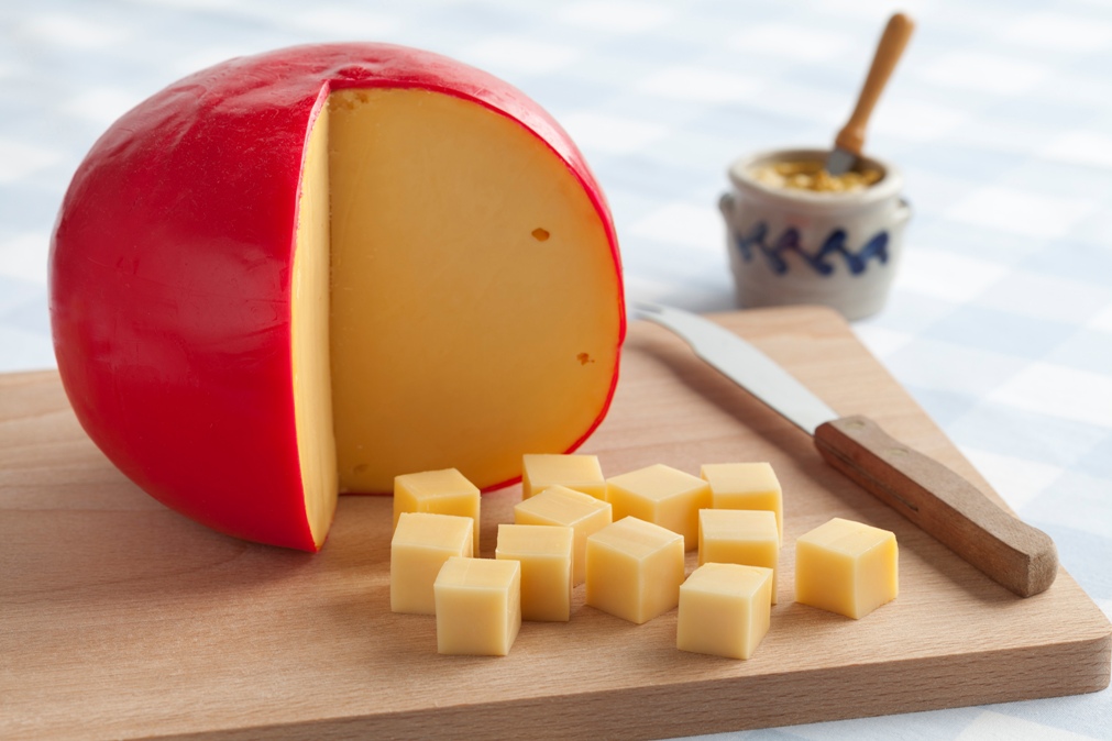 Hollandia Edam Cheese Ball - 1x1kg