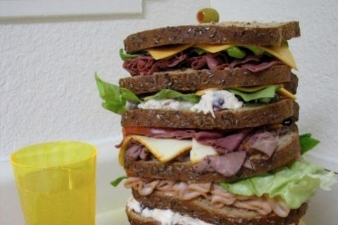 Dagwood sandwich