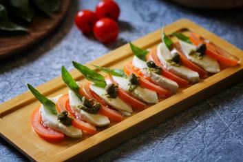 Thumbnail for 8 Facts about Mozzarella Cheese