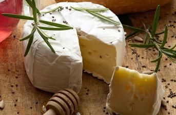 Thumbnail for Is There a Low Lactose Cheese?